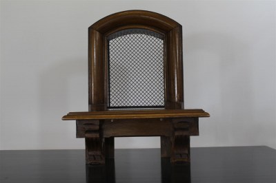 Sportello banco dei Pegni con supporto in legno